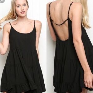 ⭐️Paradise, Fun,Funky & Fabulous! Black, Tiered Mini Dress, Adorable! Size Large